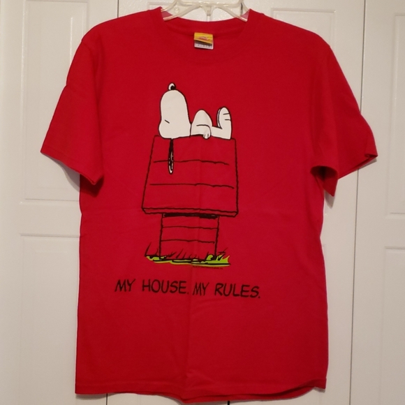 4~Snoopy T-shirts - Picture 3 of 4